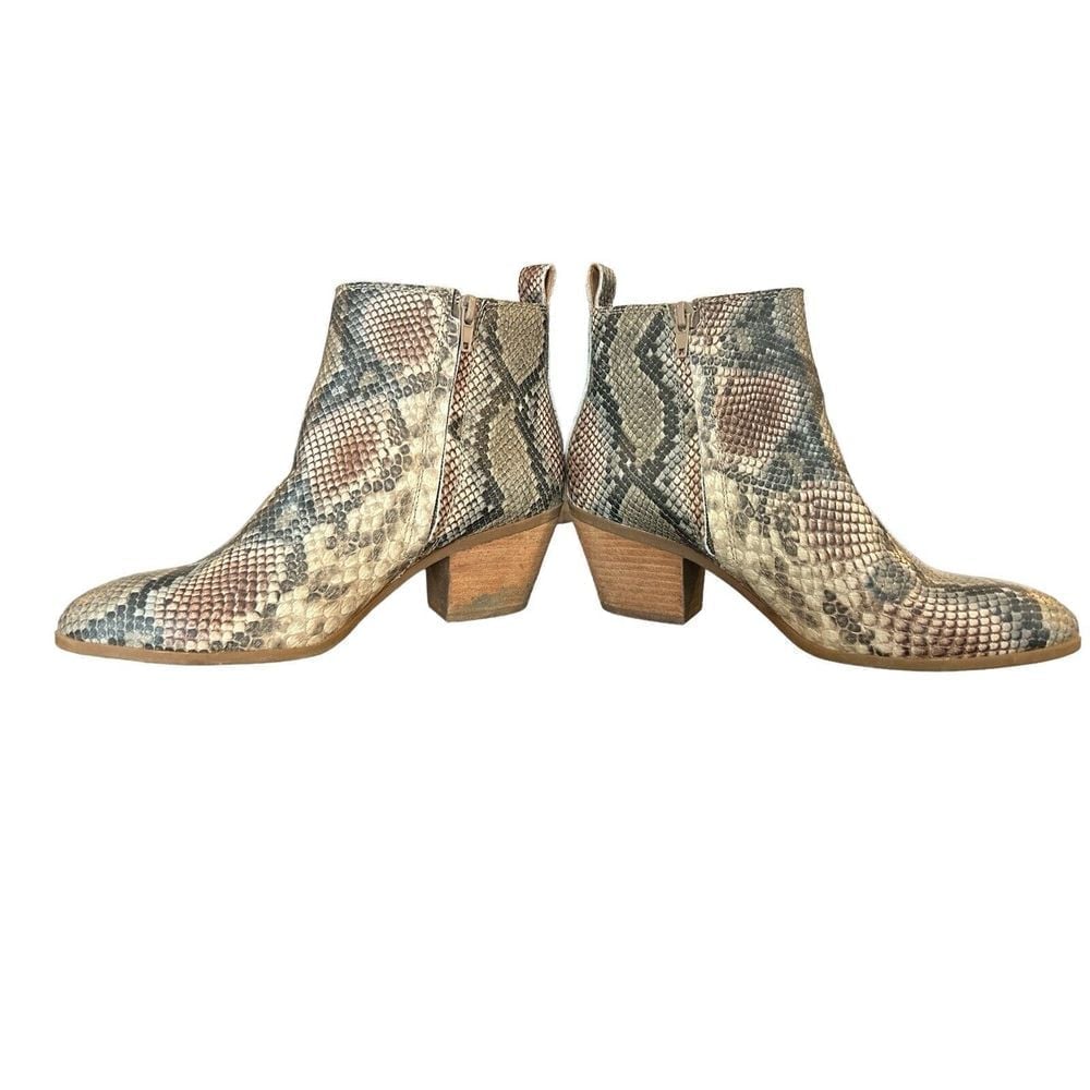 Frye And Co Jacy Snakeskin Round Toe Boots 7.5