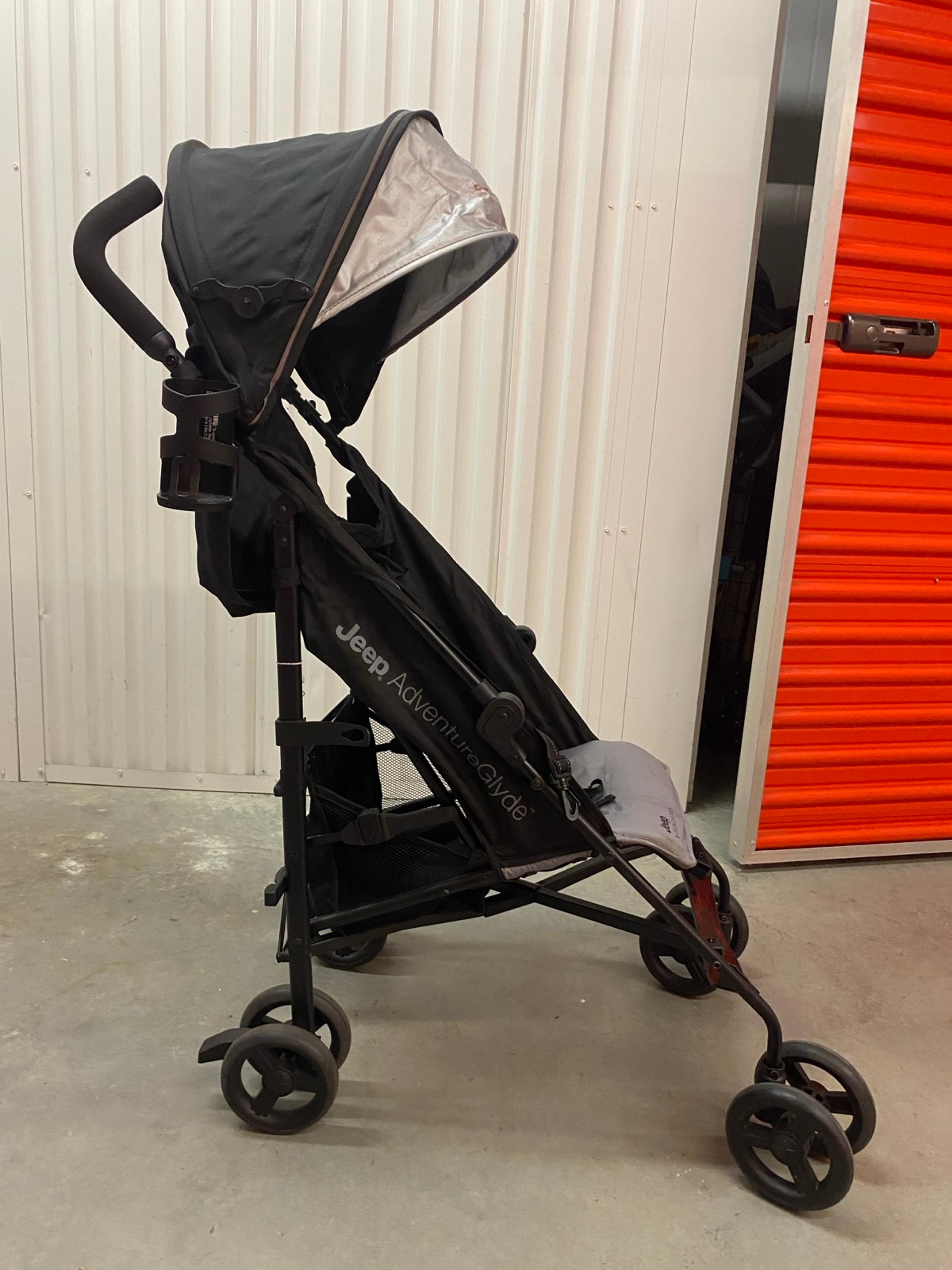 Jeep Adventure Glyde Stroller-used- Good Conditions.