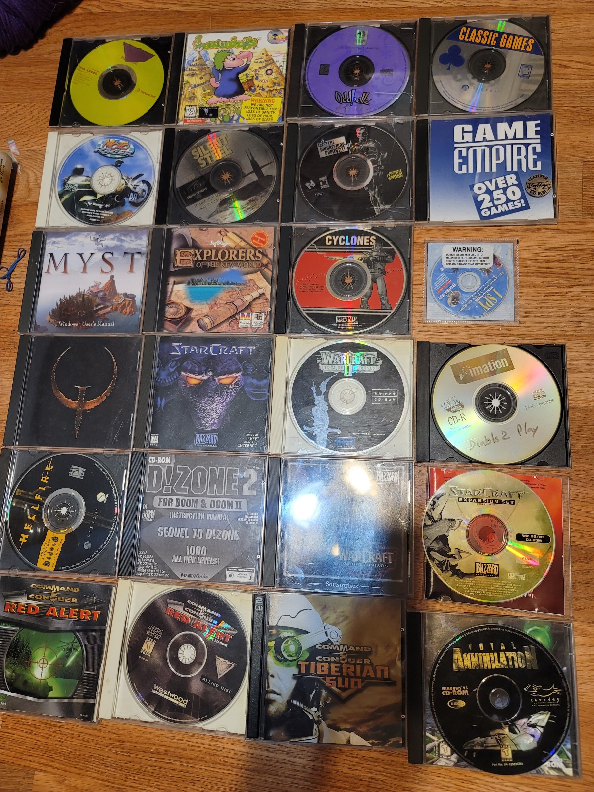 Vintage Pc Games Lot of 24! Great condition!