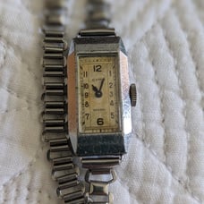 Antique/vintage Cyma Ladies Mechanical Watch in Working Condition