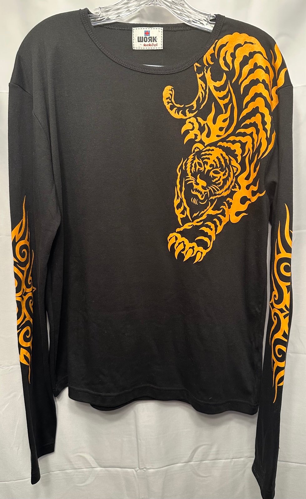 Work By Eaksak Long Sleeve T-shirt Tiger Graphic Sleeve Detail Women’s Size L
