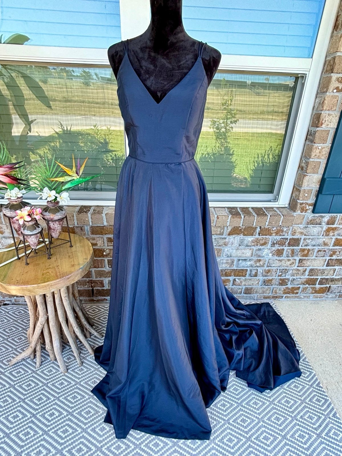 Navy Sherri Hill Double Spaghetti Strap Party Formal Dress - Size 8