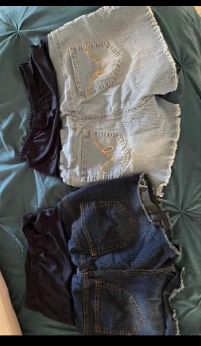 Motherhood Maternity denim active shorts