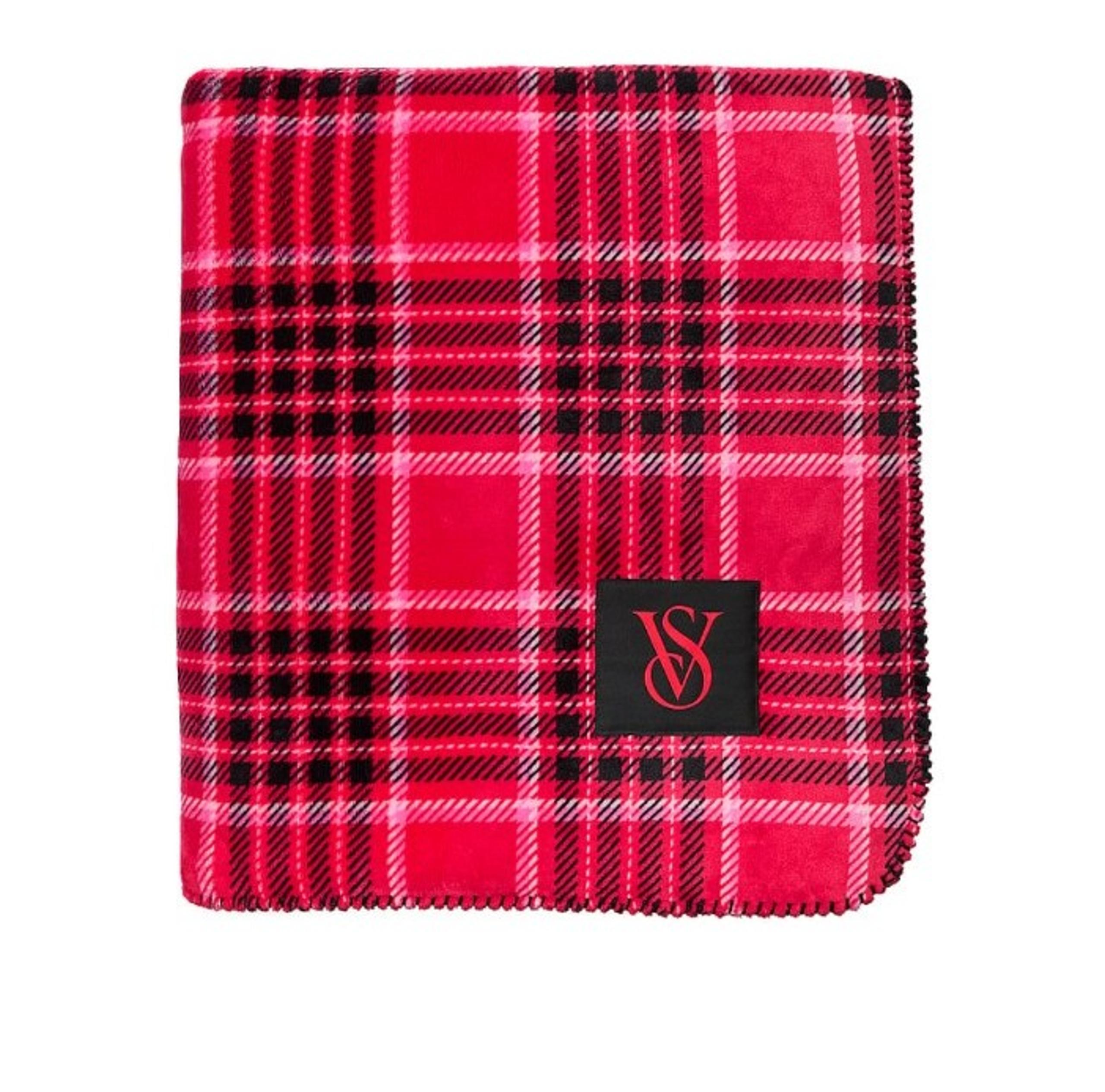 New Victoria's Secret Cozy Plush Blanket