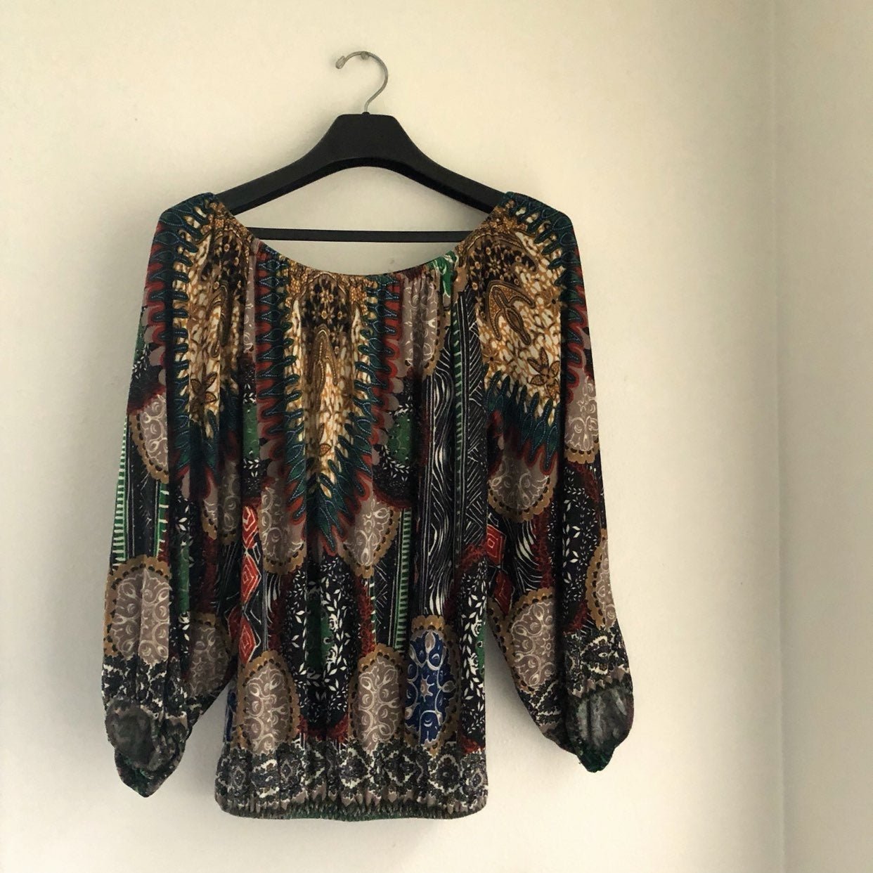 Sz M Emma Rose Pullover Top