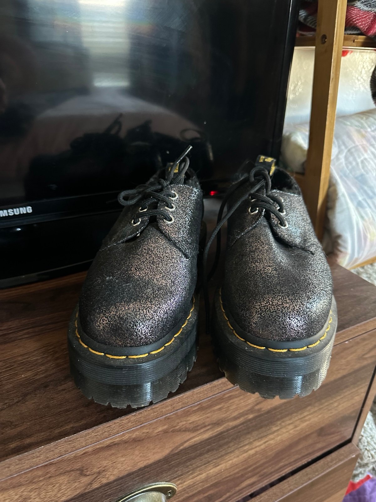 DrMartens 1461 - Quad FL Platform Oxford Glitter Fur Lined Shoe