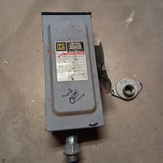 Heavy Duty Disconnect Switch 30 Amp 600 Volt