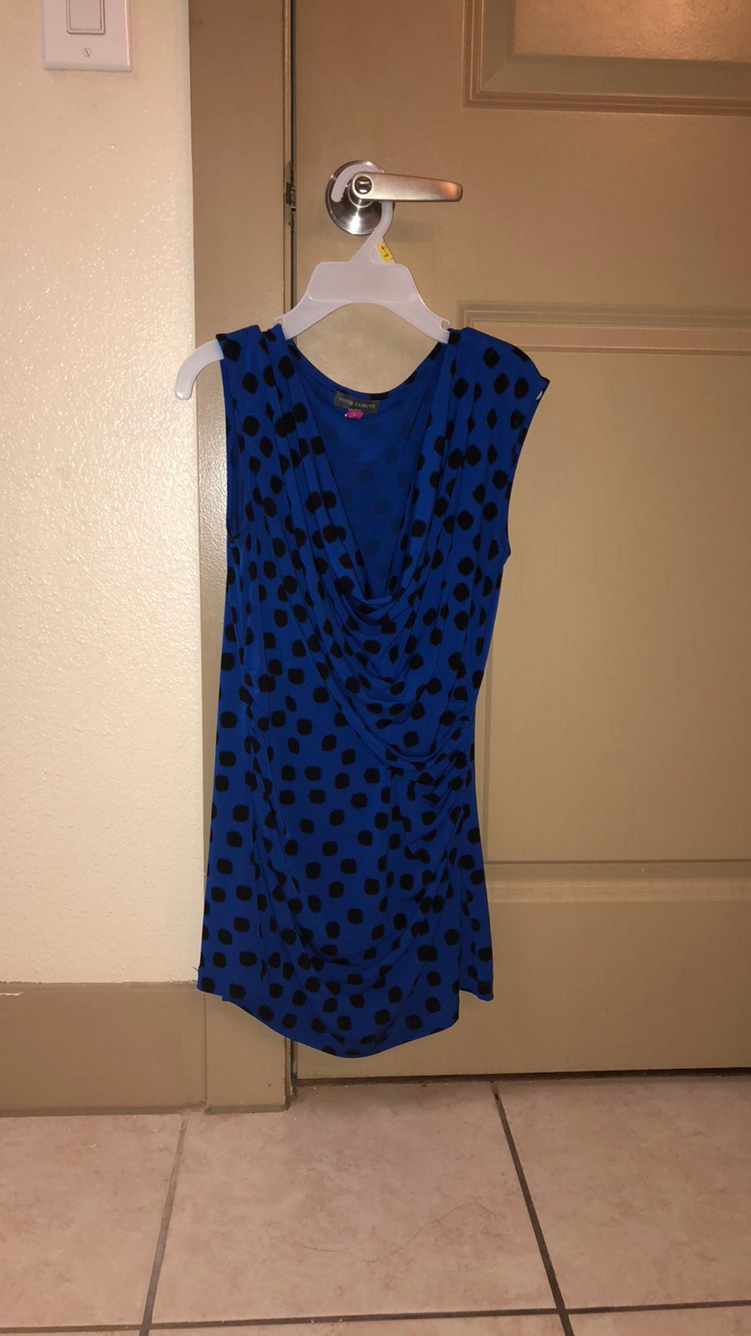 ✨NWOT VINCE TOP✨