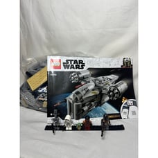 LEGO Star Wars: The Razor Crest (75292) - Complete Including Minifigs/Instr