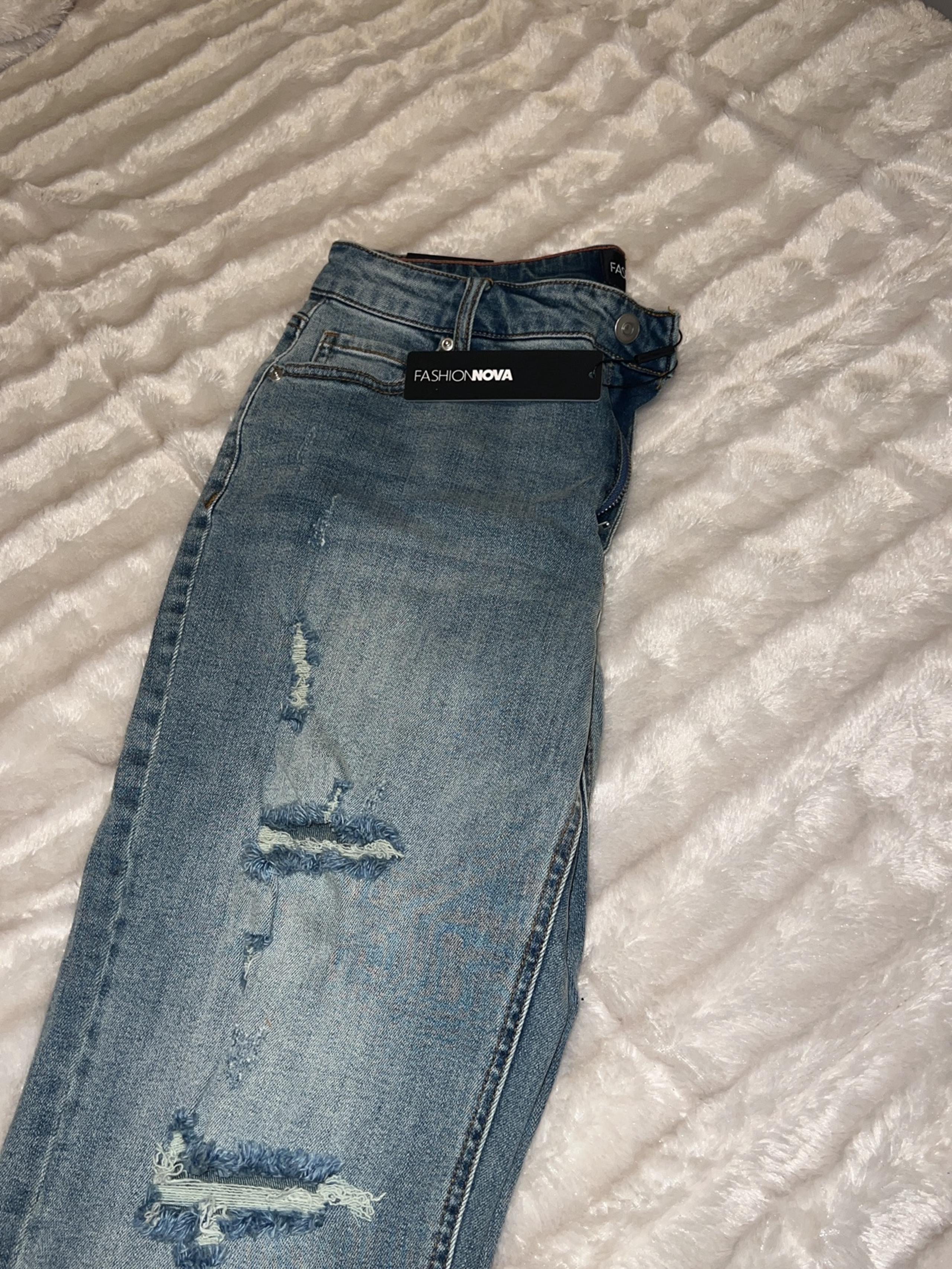 Fashion Nova Boyfriend Jeans