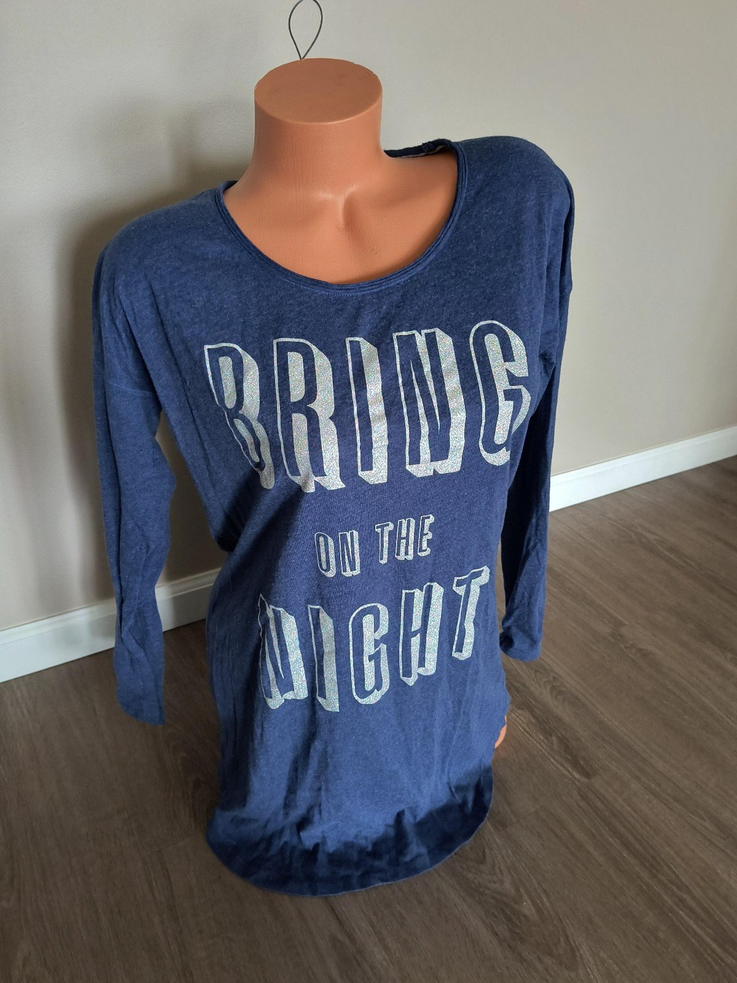 Victoria's Secret Women's Glitter Graphics Bring On The Night Dress Shirt XS