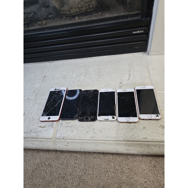 Lot Of 6 Iphones 7 & 8 For Parts Or Repair Cracked Screen Condition Unknown