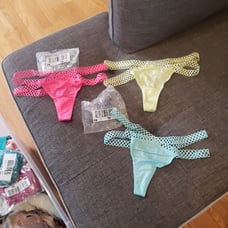 VS Thong bundle