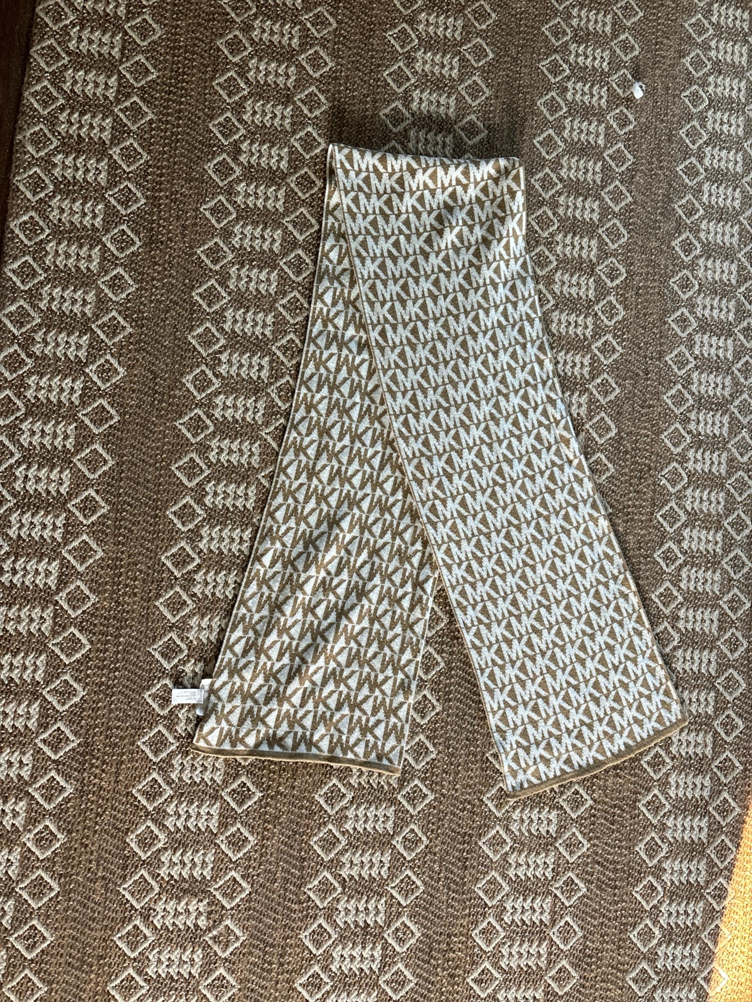 Michael Kors scarf