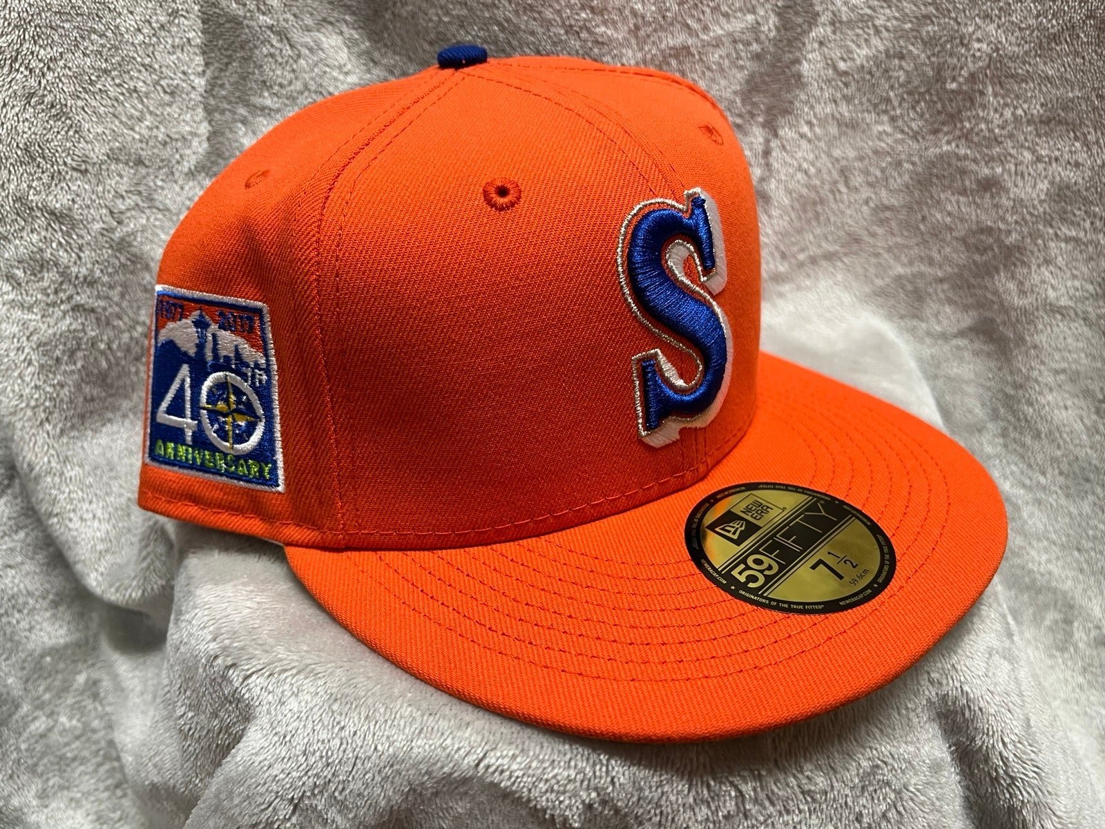 Seattle mariners 40th anniversary 7 1/2