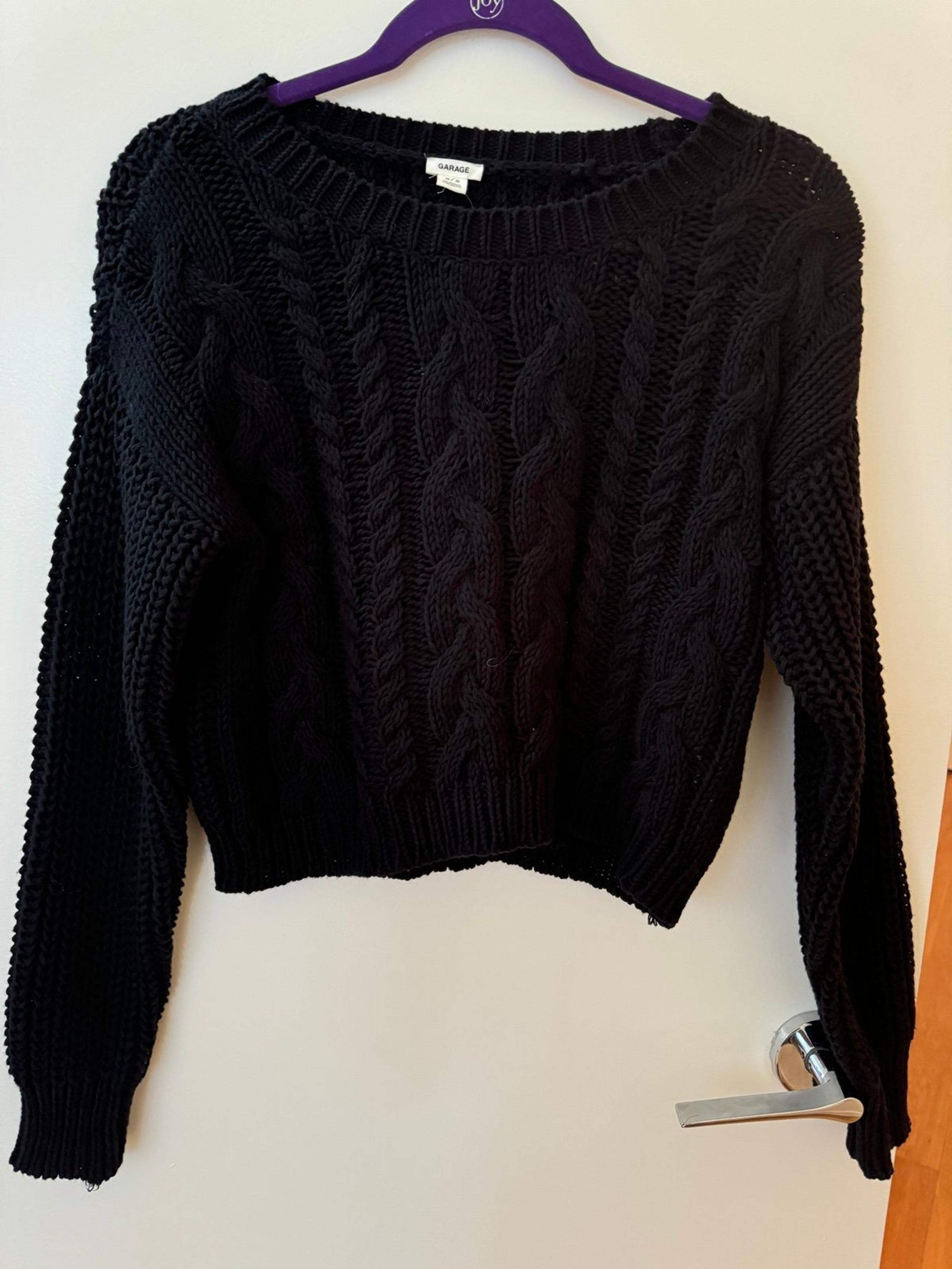 Black Cropped Sweater (medium)