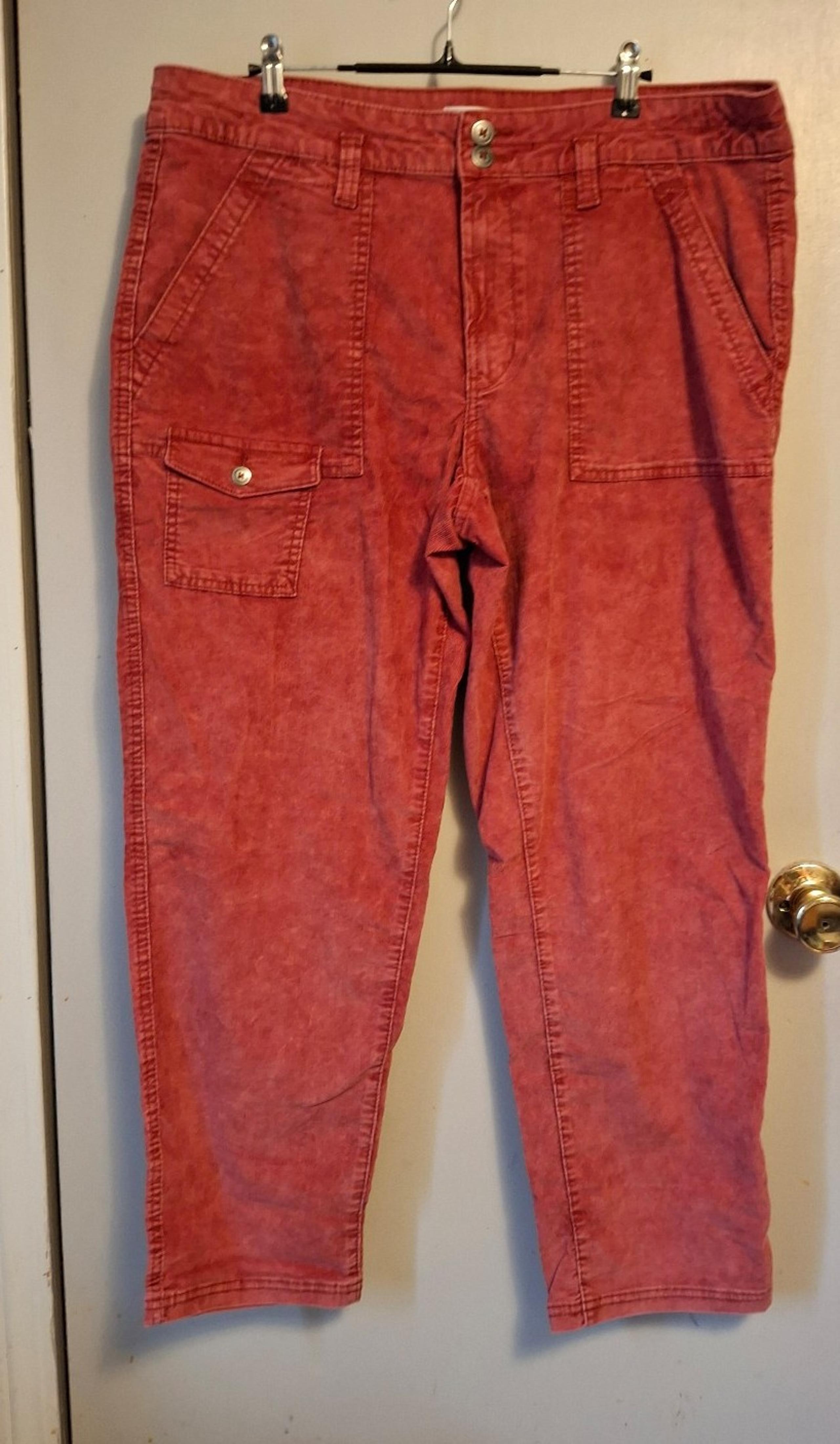 Time & Tru Women's Reddish Corduroy Pants Size 16 NWOT.