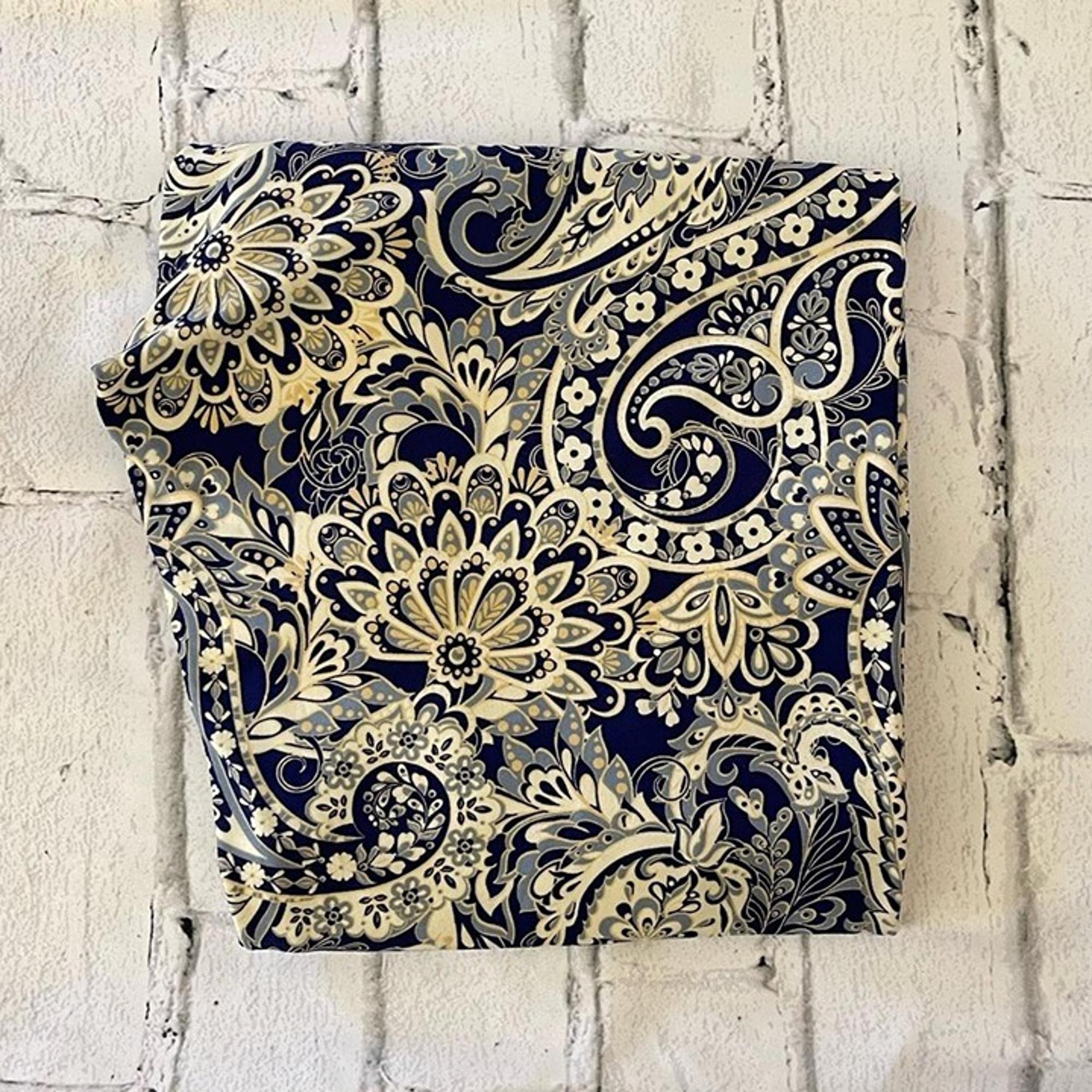 New! Women’s Lularoe blue floral paisley print leggings TC