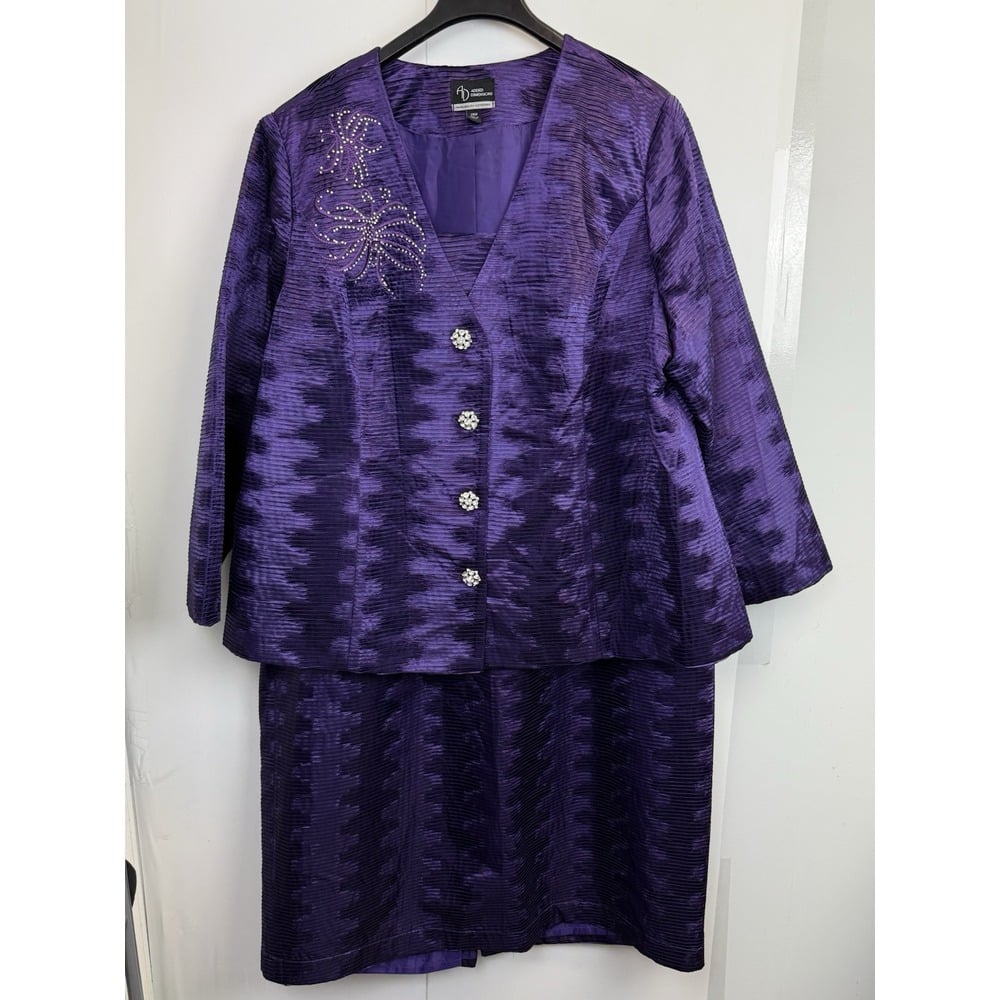 Added Dimensions Catherine's 2 Piece Skirt Set Women's Size 28W Purple Pleated