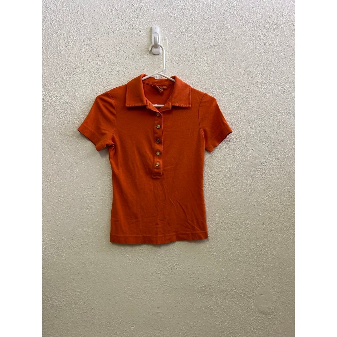 TORY BURCH ORANGE COLLARED GOLF TOP SIZE S