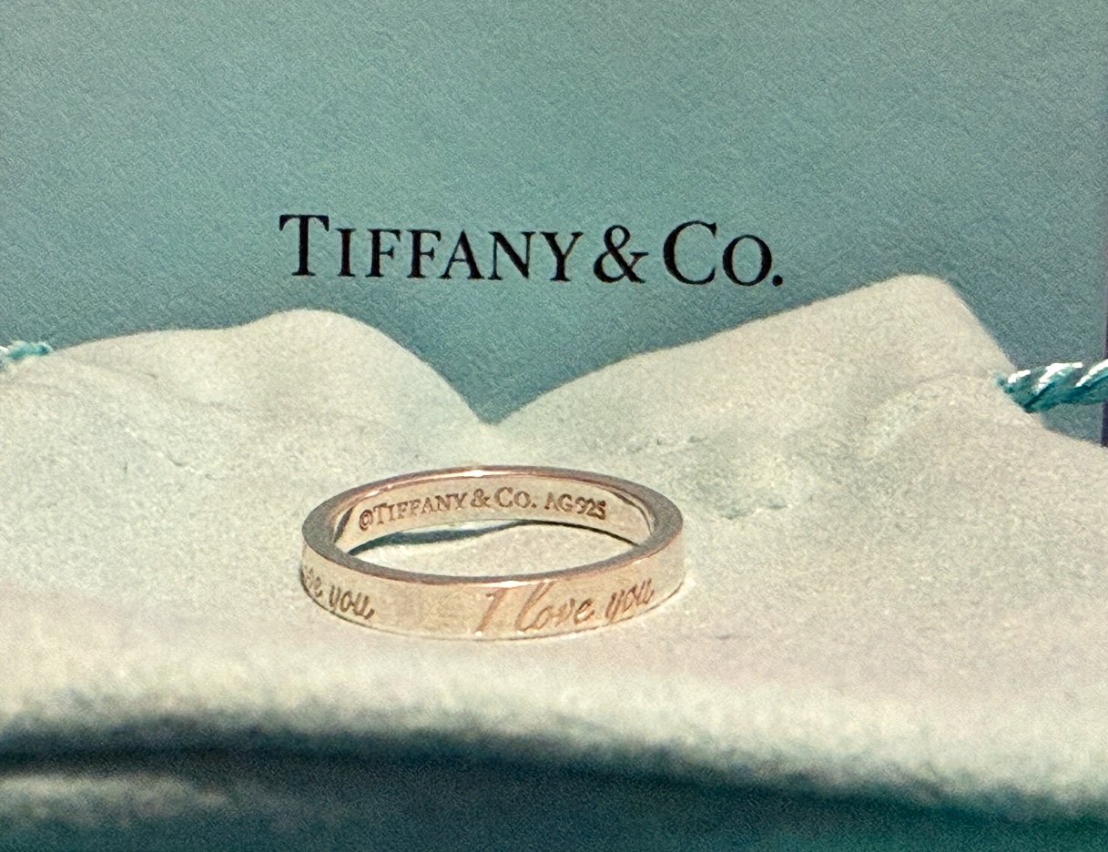 Tiffany & Co ring-size 5.5