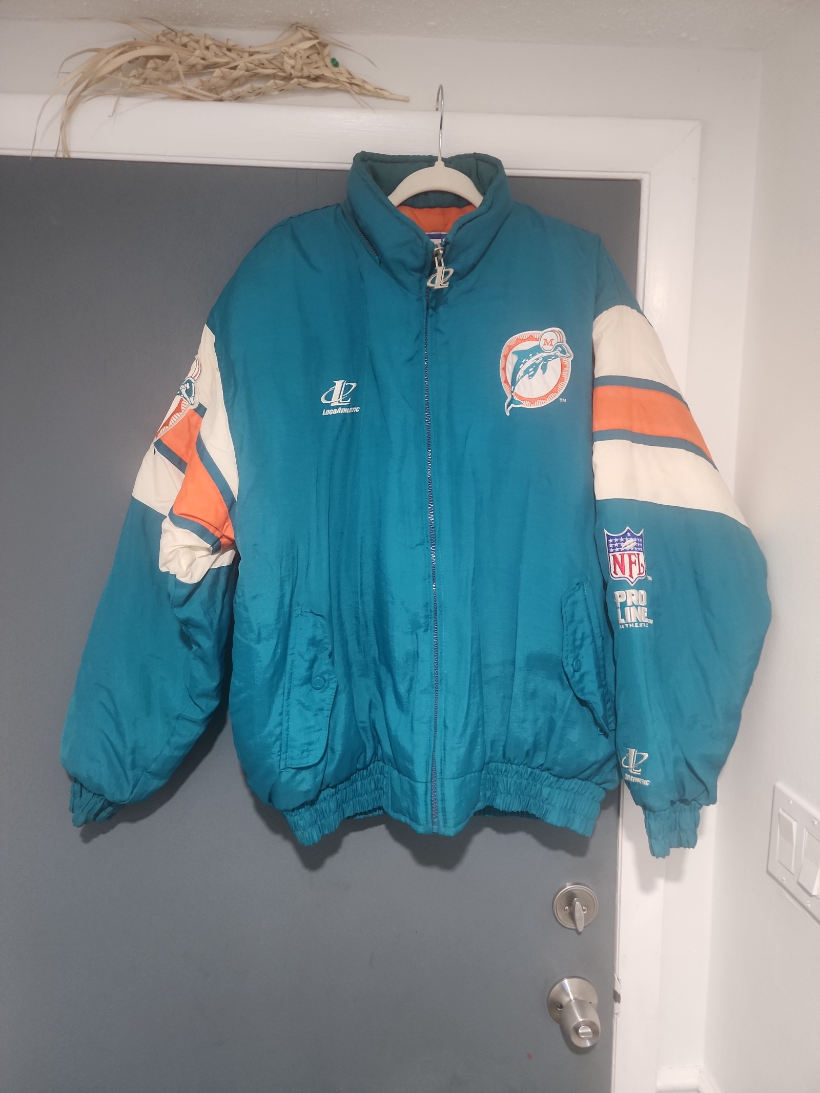 Miami Dolphins Vintage Pro Line Embroidered Jacket Large *starter jacket style*