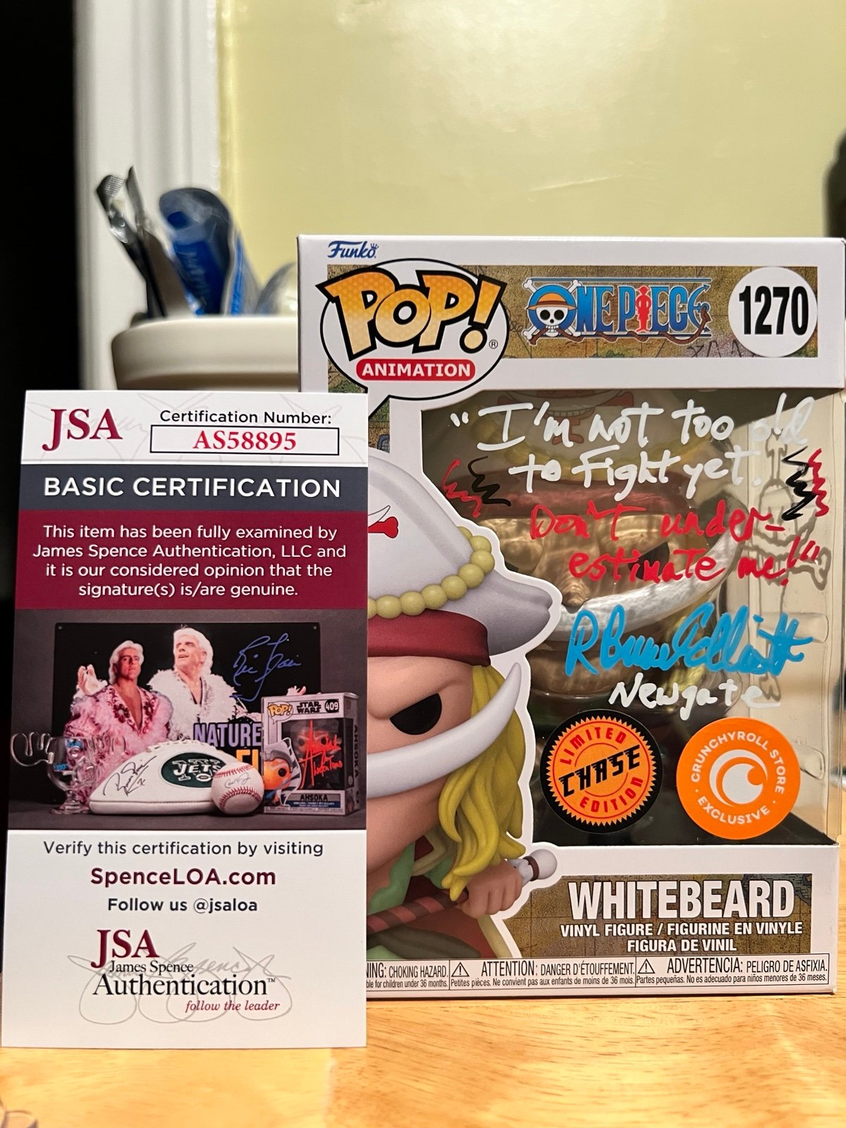 Funko Pop One Piece Whitebeard Crunchyroll exclusive Chase Edition #1270 signed