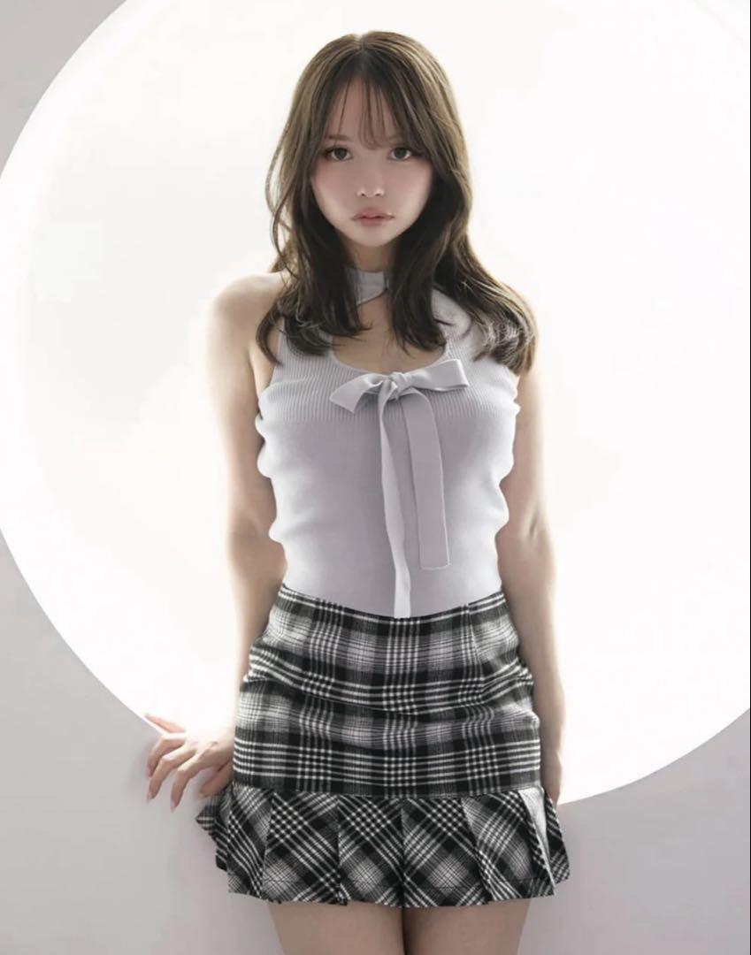 Alicia ribbon knit tops