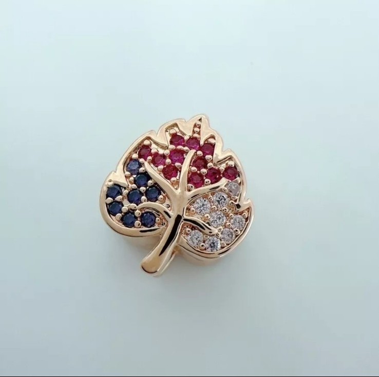 NEW Authentic Pandora 14k Rose Gold Plated Pink Sparkling Pave Leaf Charm. Bund