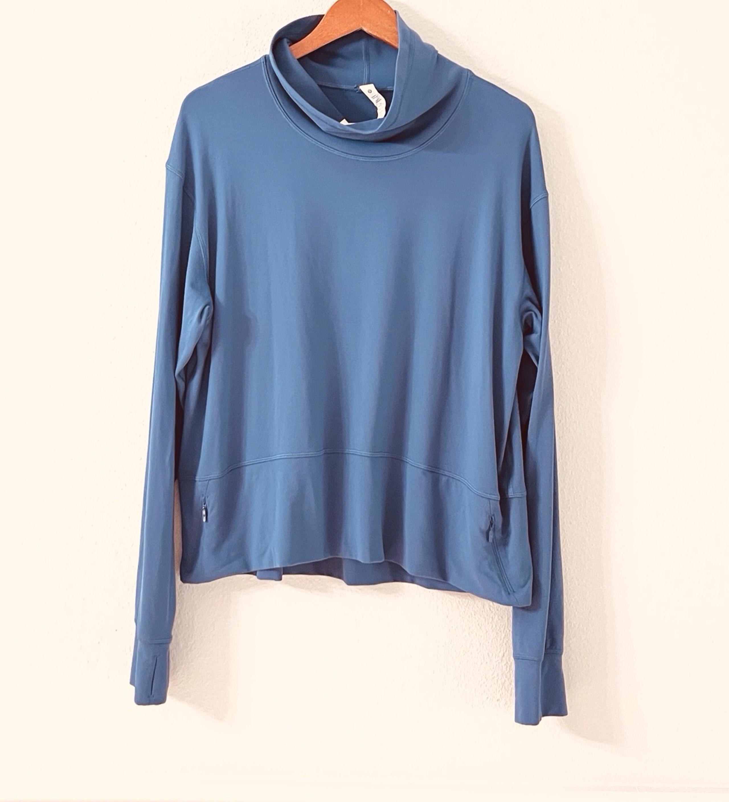 LIKE NEW Lululemon Softstream funnel neck pullover top 12
