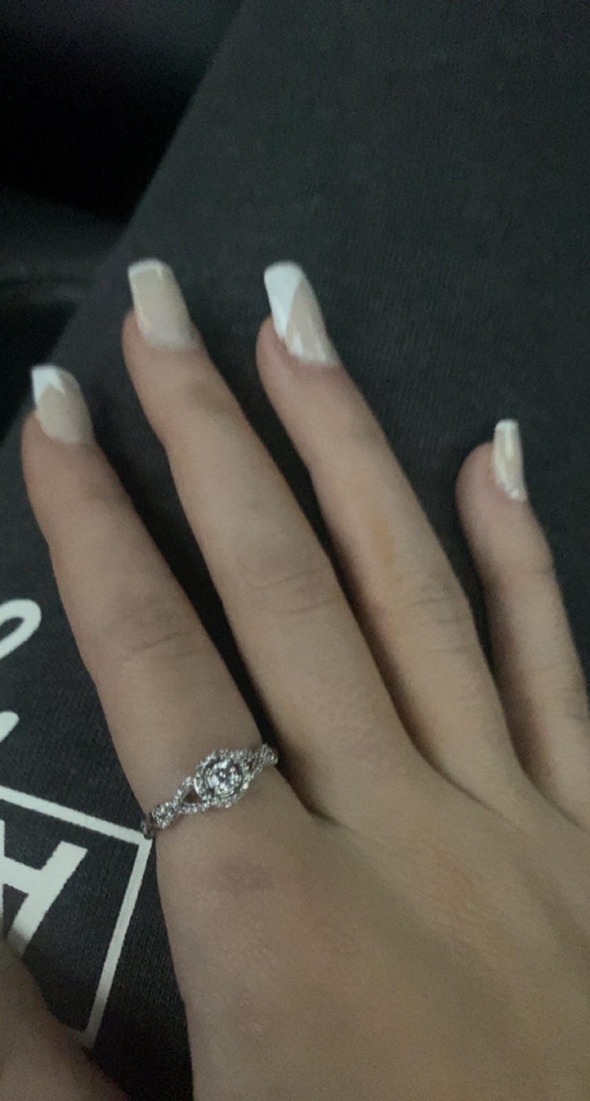10k white gold ring size 6