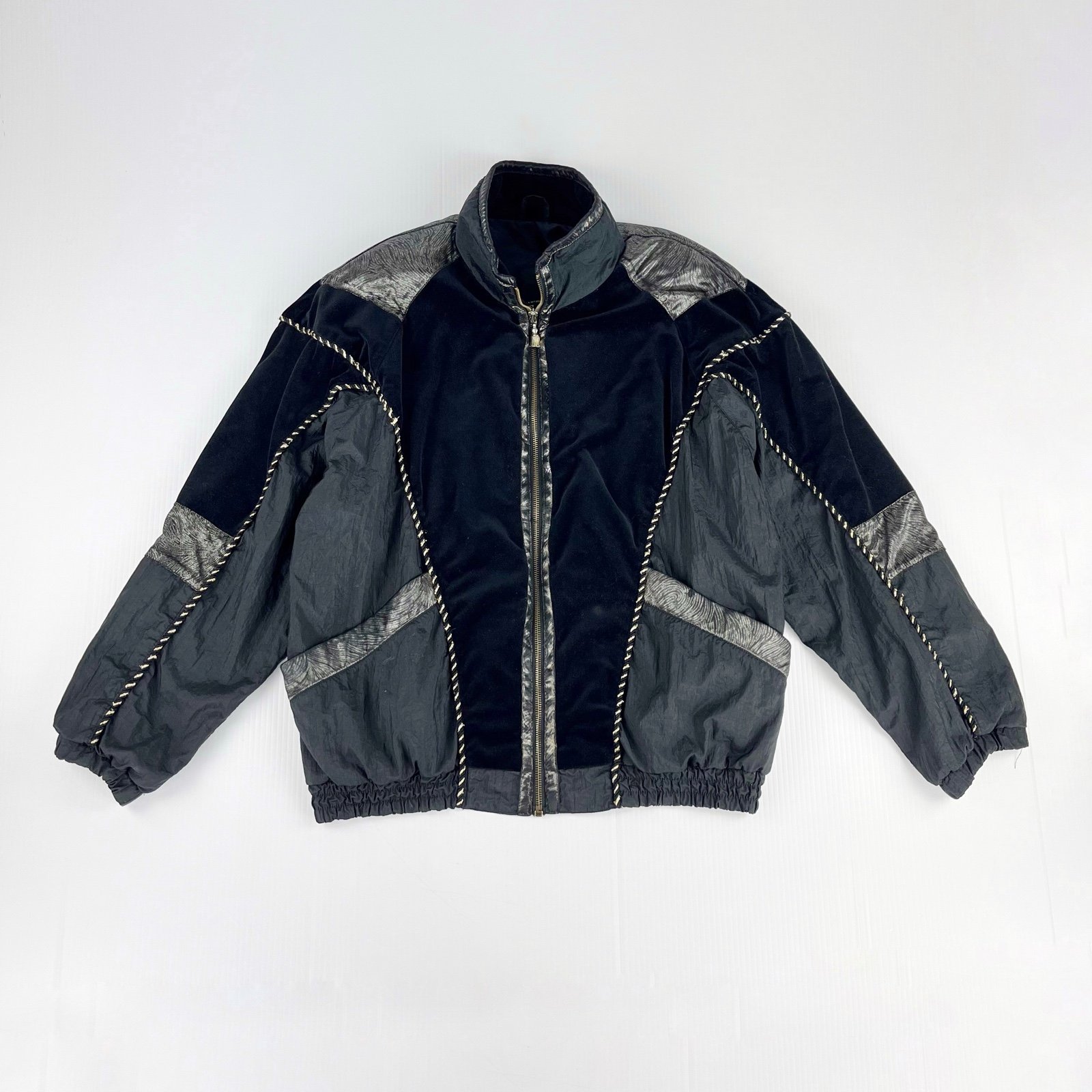 Vintage East West Black Gray Nylon Shoulder Pads Full Zip Puffer Jacket Top