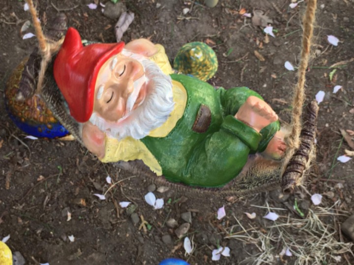 Green Garden Gnome Statues Resin Fall Decorations