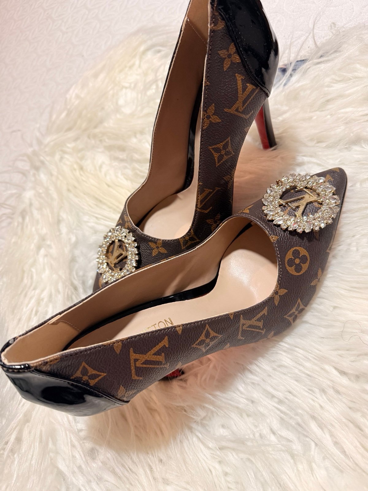 Shoes, women size 10