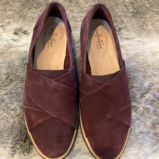 Womens Clarks sharon slip ons shoes
