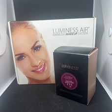 100 CSMTCS: Luminess Airbrush Makeup System