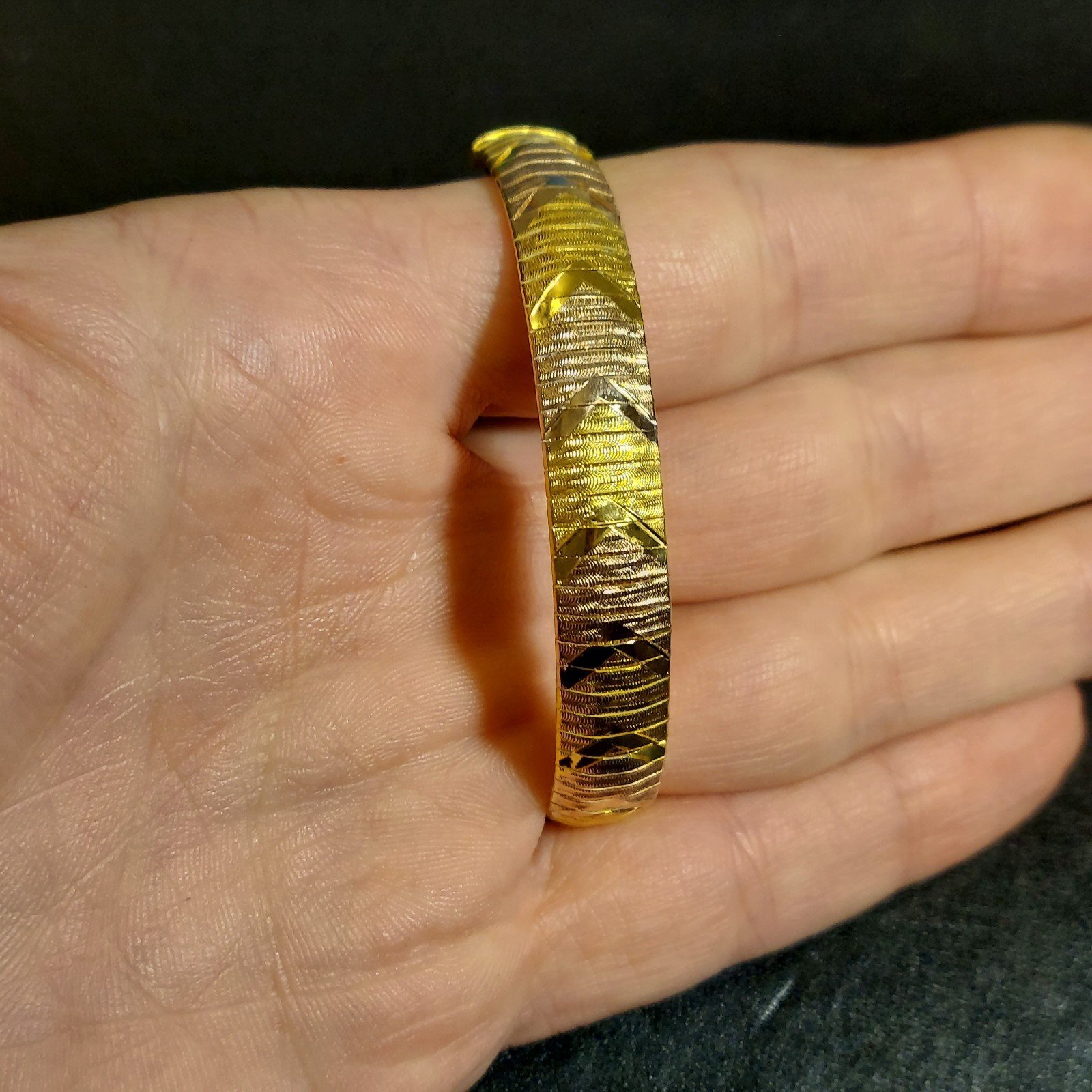 Milor 925 Sterling Silver Gold Tone Diamond-cut Omega Bracelet 7.25