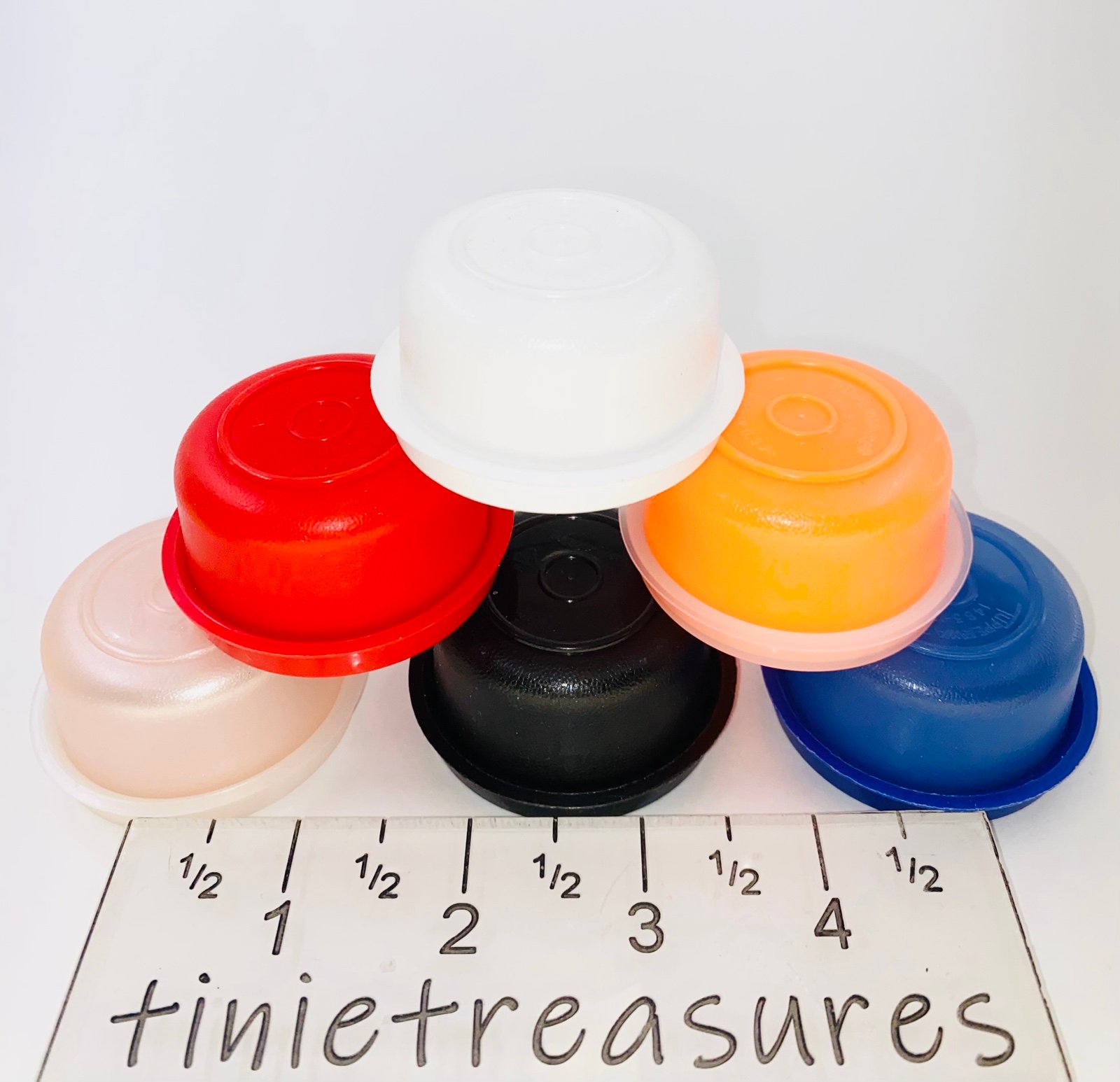 Tupperware Smidget(1oz) Set Of 6 White red blue orange black pink tinietreasures