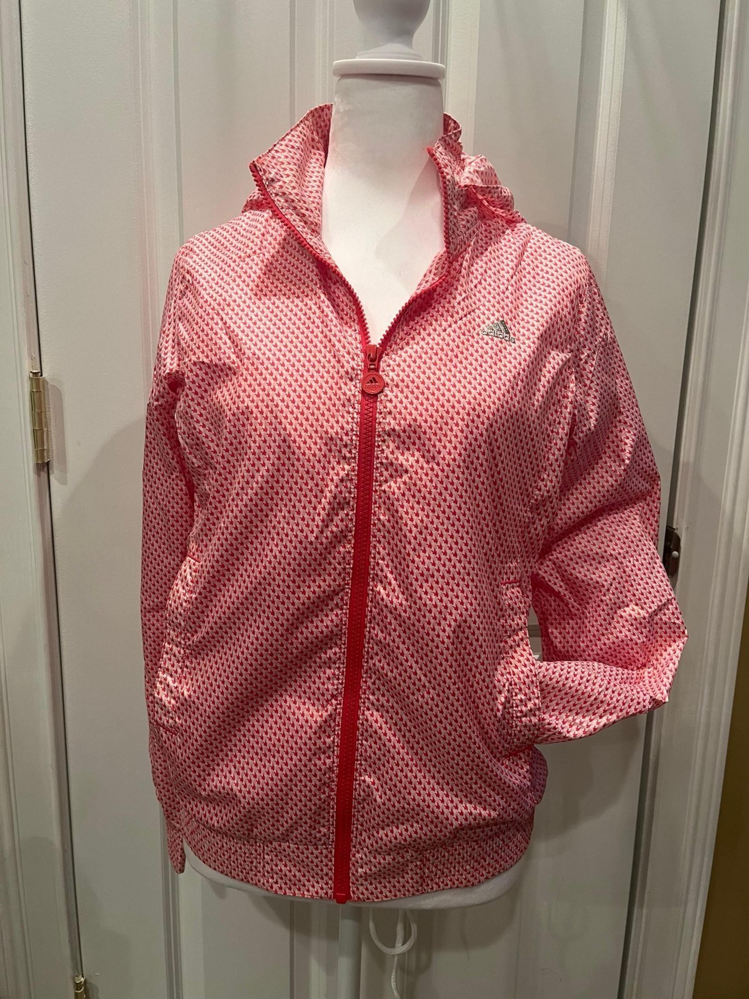 Adidas Women’s Windbreaker hood pockets lightweight stylish sporty athleisure