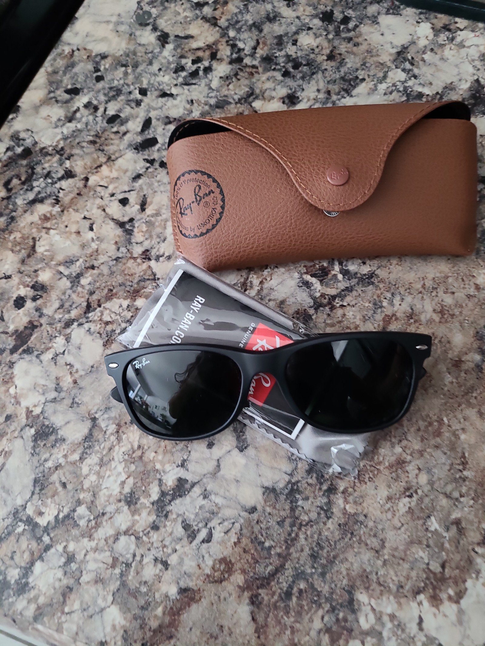 Ray-Ban