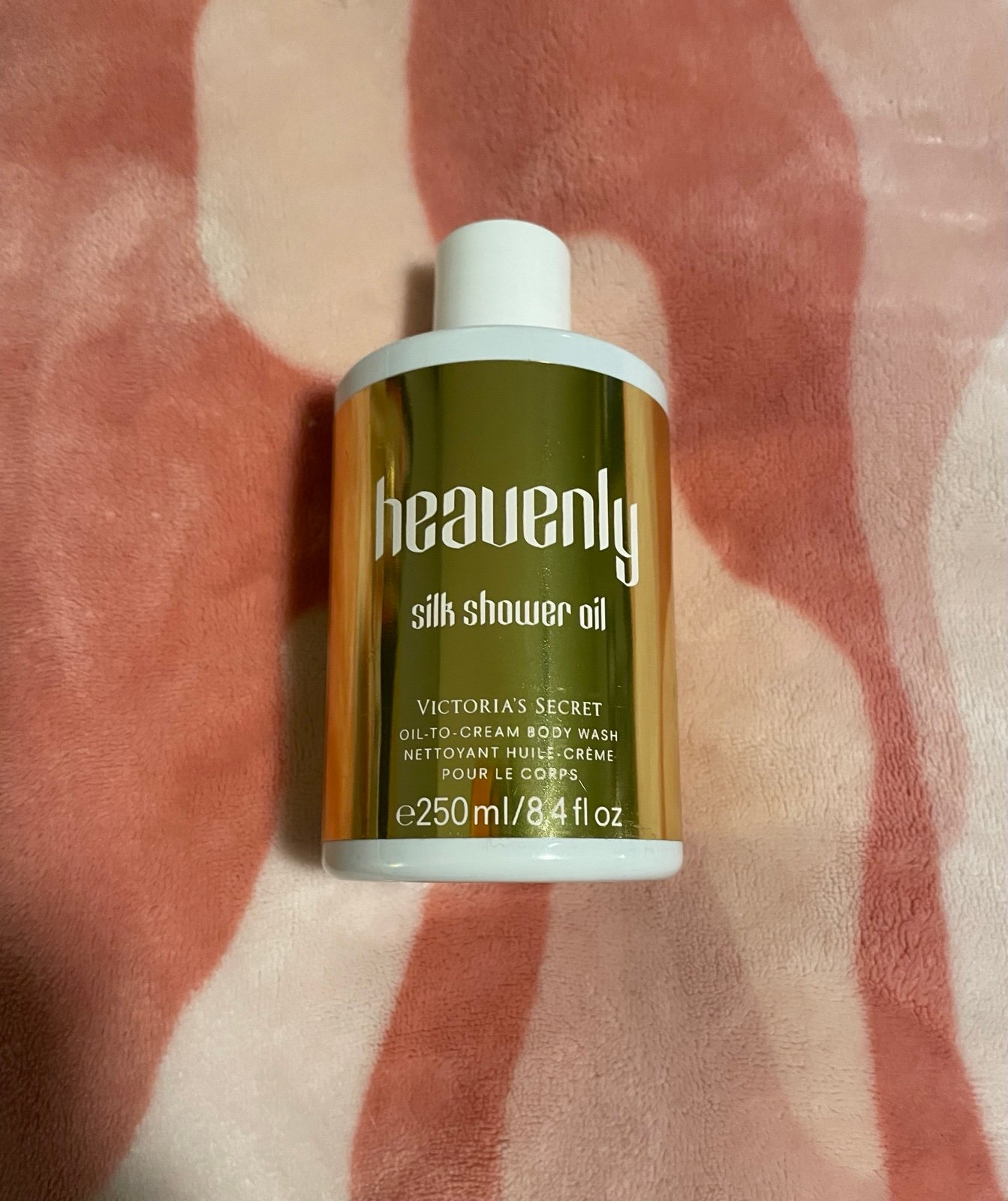 New Victoria’s Secret Heavenly Silk Shower Oil 8.4 oz