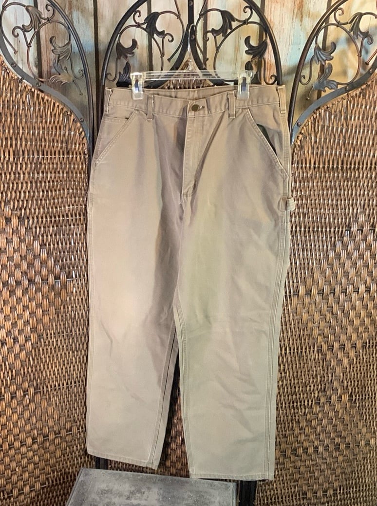 Carhartt Tan Work Cargo Pants Size 34x31. In great condition- size tag has been