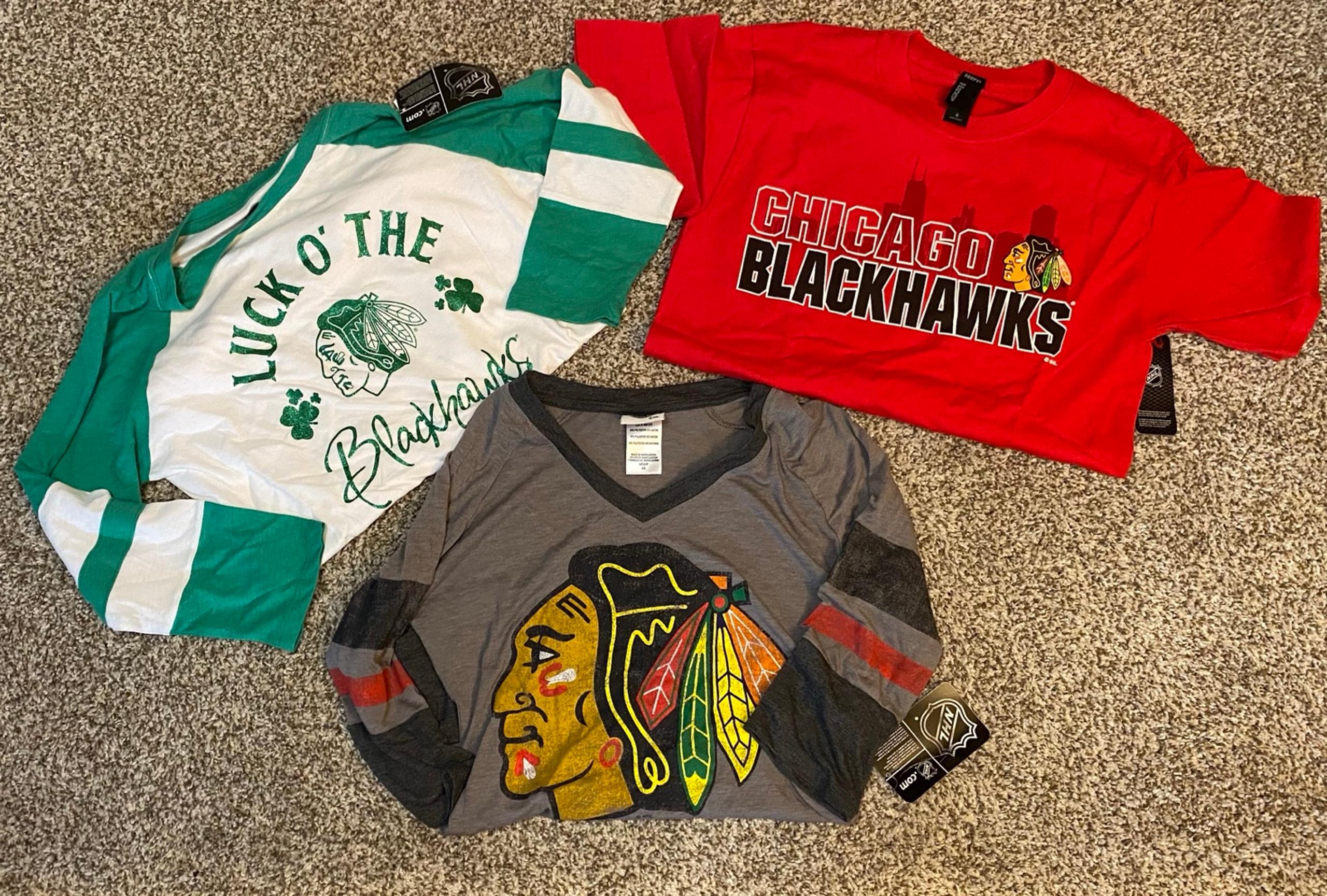 NHL 2 Chicago Blackhawks Women's 3/4 Sleeve T-Shirt & One Normal Shirt Small