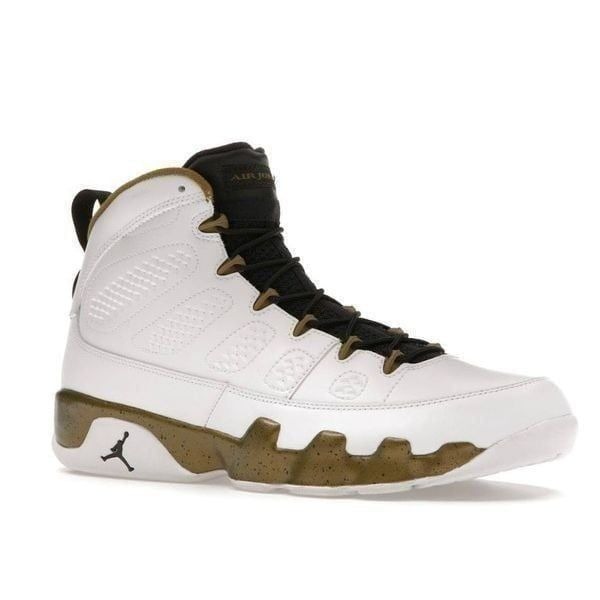 Nike Jordan Retro 9 white and gold sneakers size 37.5