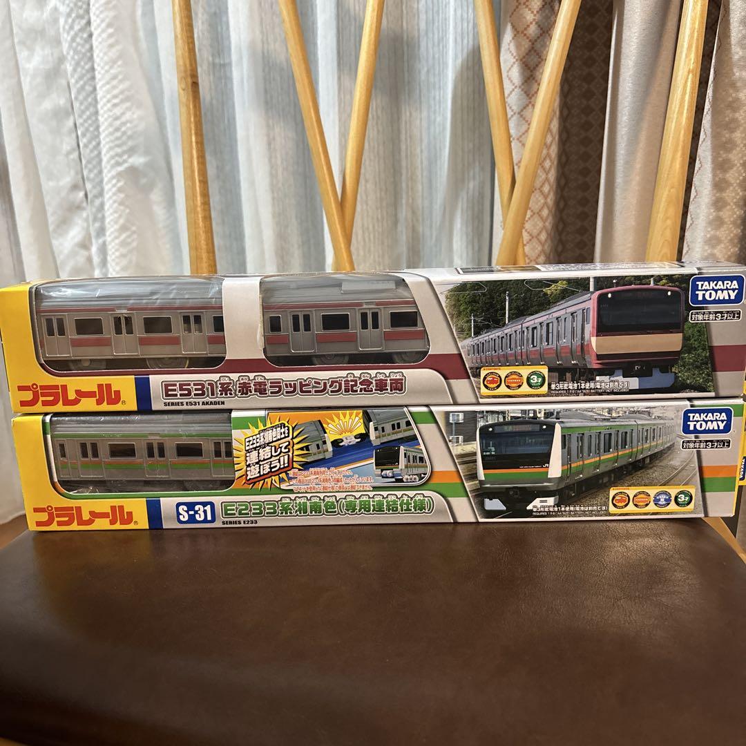 Takara Tomy Plarail E531 Series Red Electric Wrapping Commemorative Vehicle and Shonan Color 2 Set