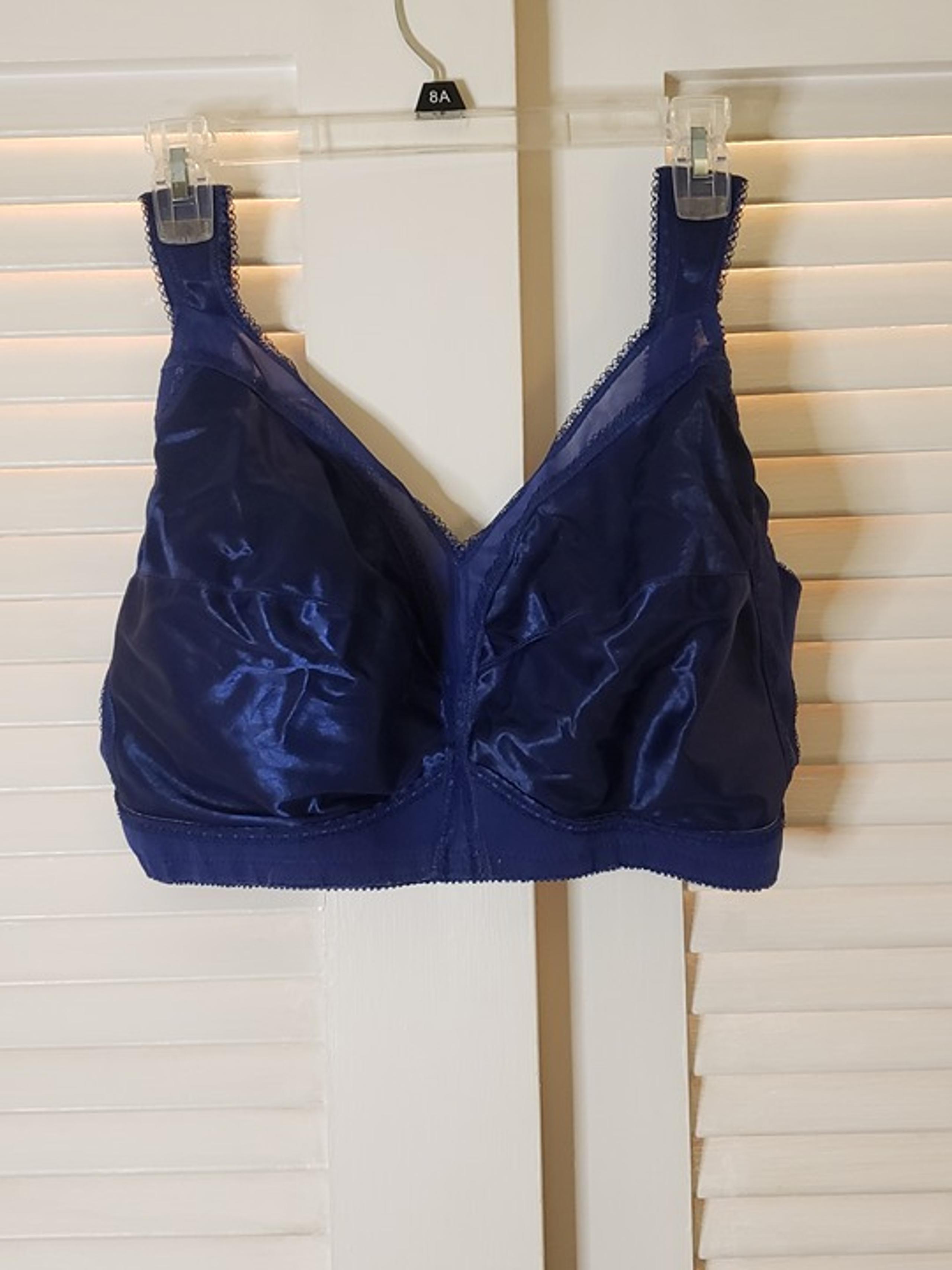 NWOT Sailor Blue Playtex #4693 (44DDD) Bra