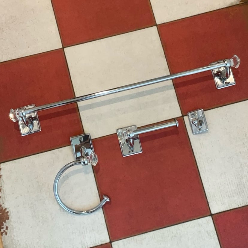 Bathroom Hardware Set