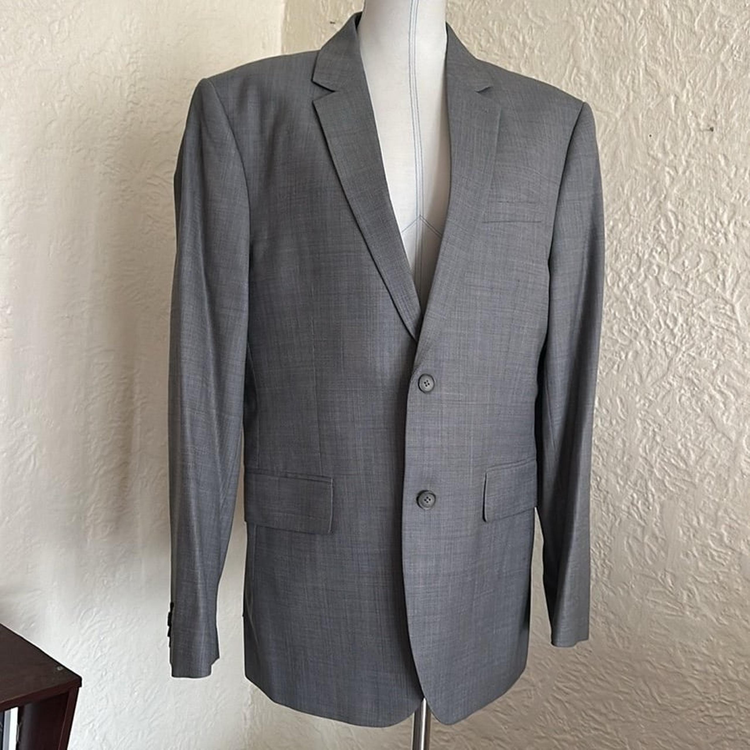 Express Light Gray 2 Button Blazer NWT 40R