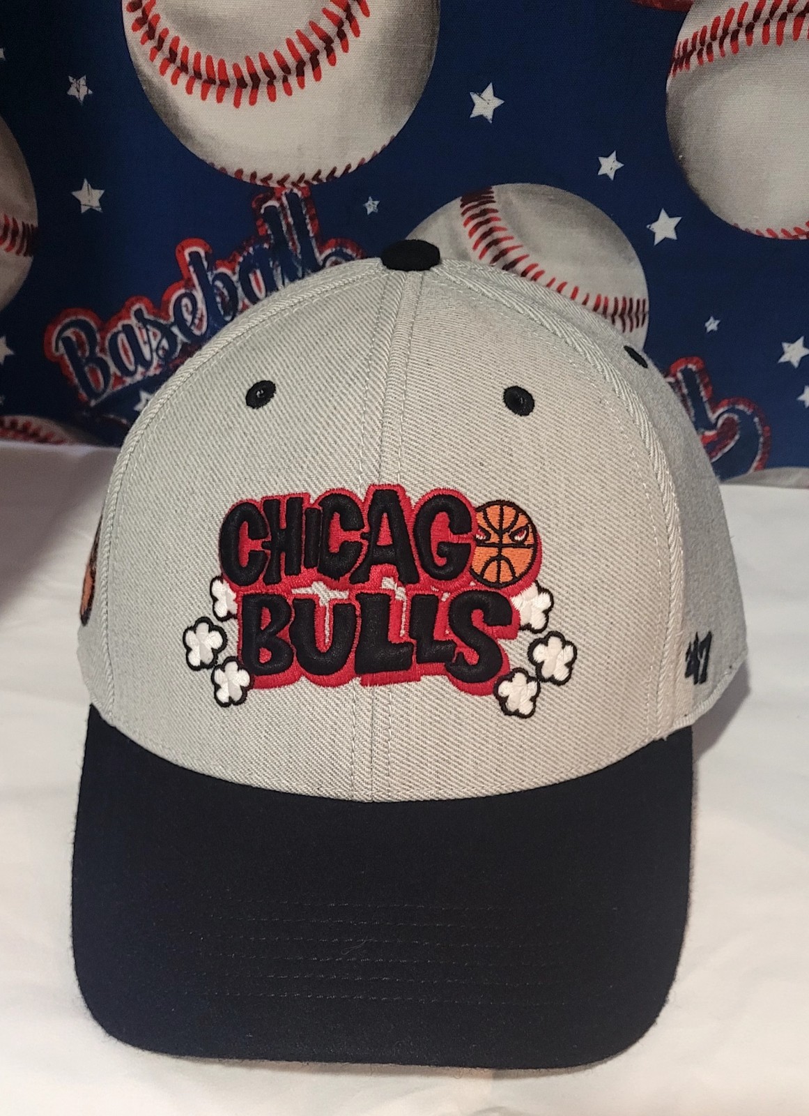 NEW NEVER WORN WITH TAGS OR USED OFFICIAL LICENSED NBA '47 BRAND ADJUSTABLE STRA