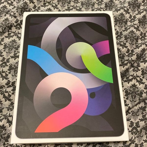 Apple 10.9-inch iPad Air Wi-Fi 64GB -